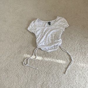 wild fable flower cinched top